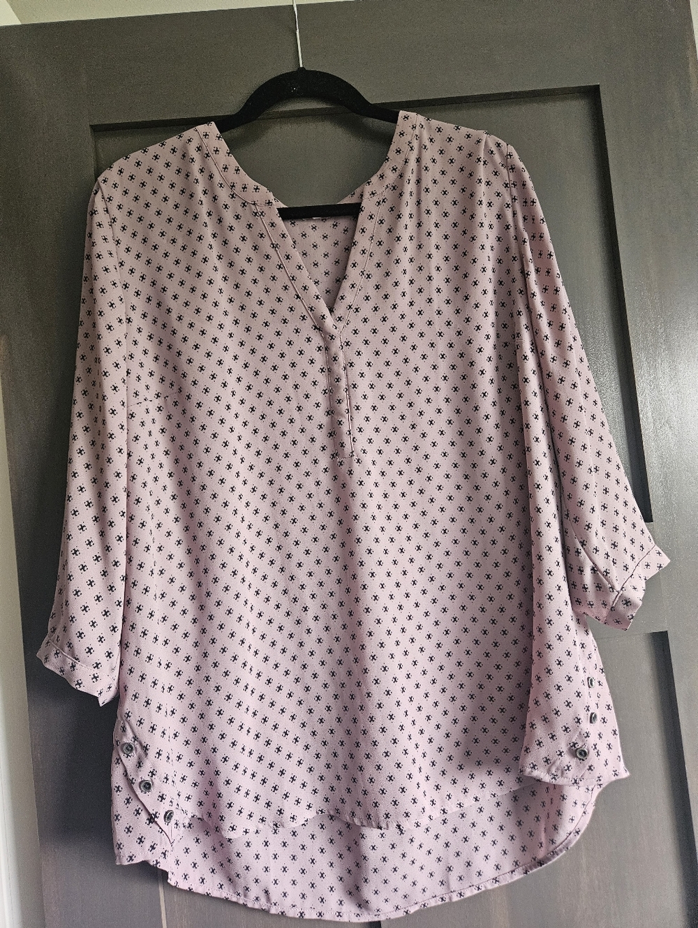 Women's Muave Printed V-Neck Blouse
